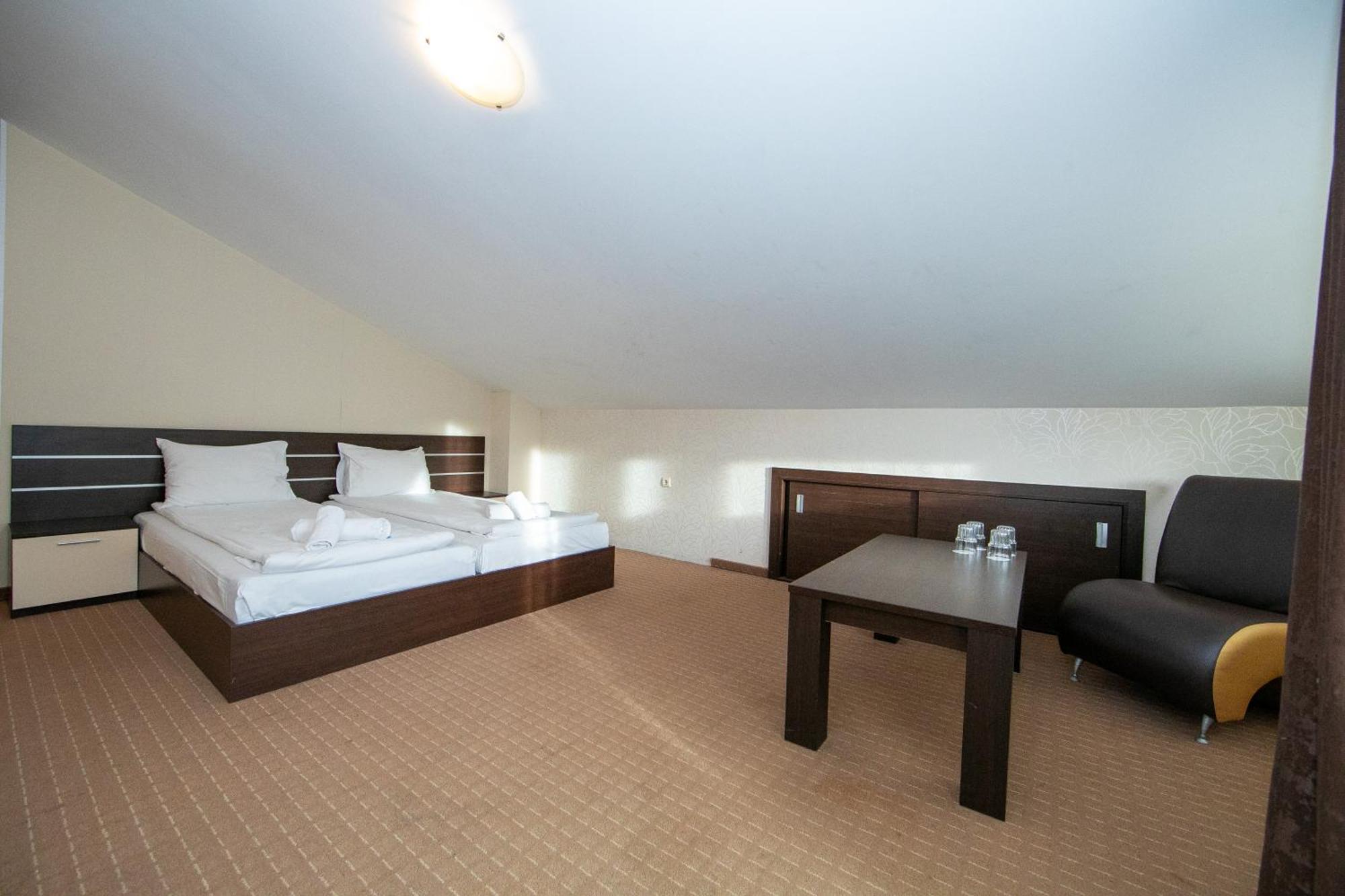 Hotel Iceberg Borovets Buitenkant foto